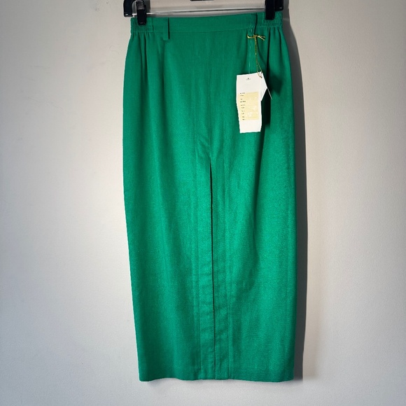 lucien Daunois Dresses & Skirts - Lucien Daunois EGreen Maxi Skirt Silk